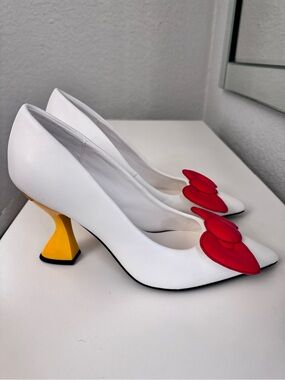 Katy Perry Collections White Pointed Pumps with Red Hello Kitty Bow Statement